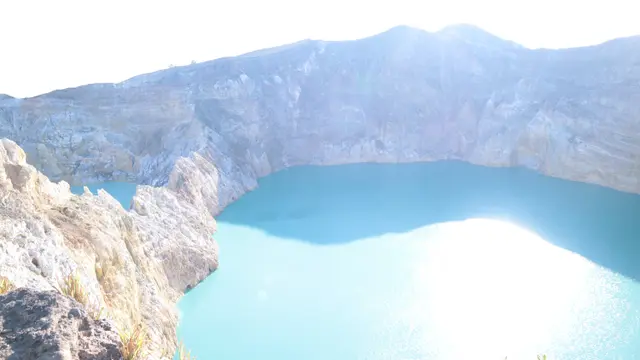 [Fimela] Gunung Kelimutu