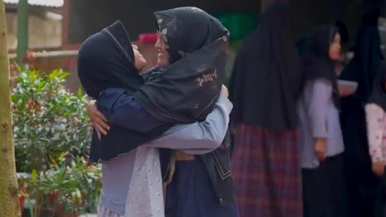 Penjengukan santri di pondok pesantren. (Foto: Liputan6.com/YT BKN PDI Perjuangan)
