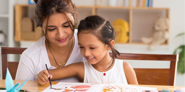 Meluangkan waktu bersama anak akan membuatnya merasa dicintai / Copyright Shutterstock