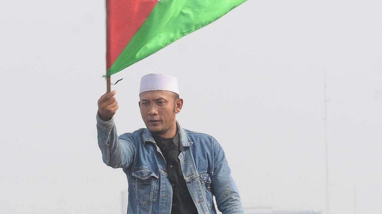 FOTO: Massa Munajat Kubro 212 Latunkan Zikir dan Doa untuk Palestina