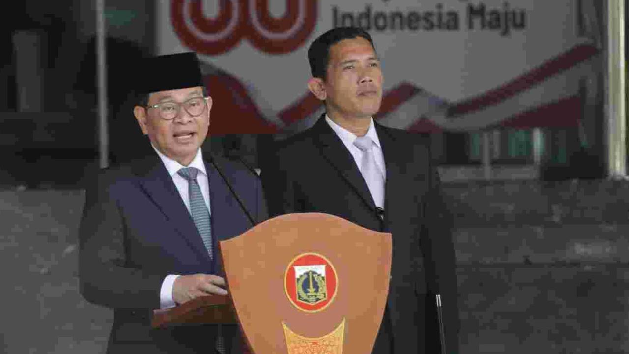 Gubernur DKI Jakarta Pramono Lantik 992 Pejabat Fungsional ASN, Mayoritas Guru