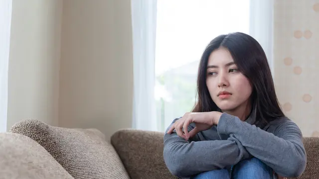 Arti Mimpi Melihat Seseorang Menangis