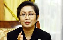 Menkes masih tidak sadarkan diri