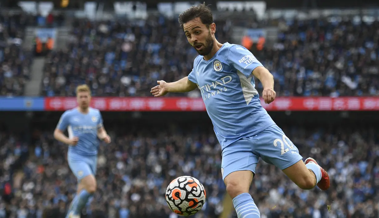 Bernardo Silva bisa dikatakan sebagai pemain terbaik Manchester City sejauh ini. Tampil sebanyak 18 kali, ia berhasil mencetak 7 gol dan 1 assist untuk The Cityzens. Silva tentu akan menjadi harapan utama Pep Guardiola untuk mempertahankan gelar Liga Inggris musim ini. (AFP/Oli Scarff)