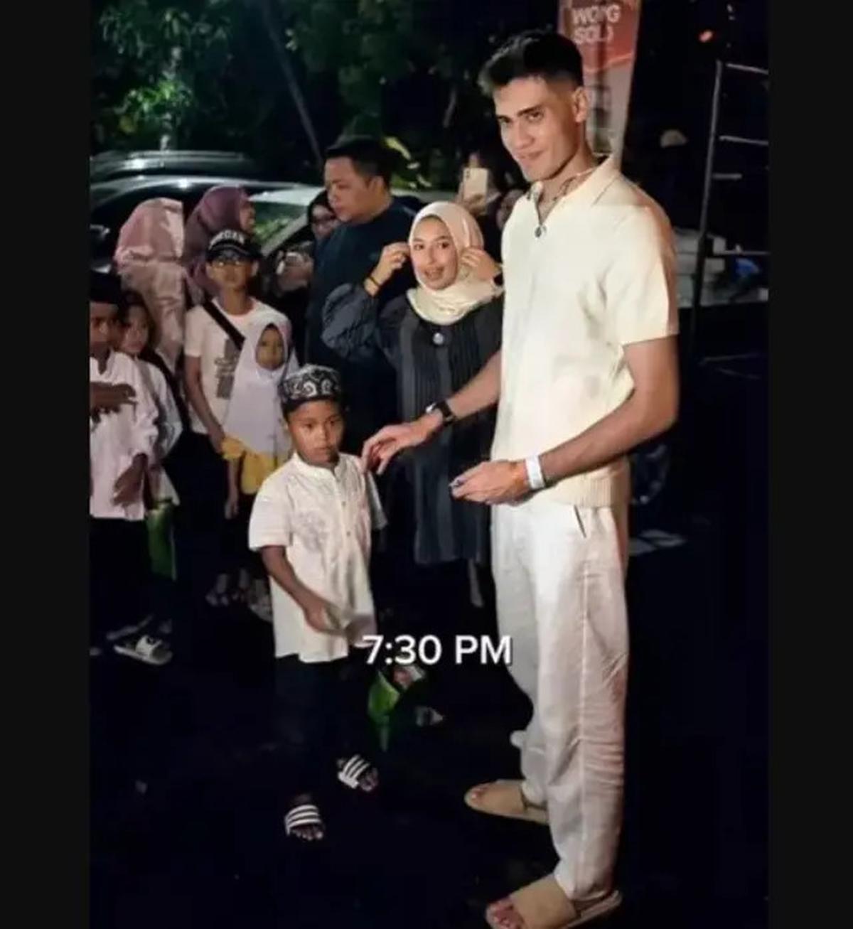 Jennifer Coppen Turut Ramaikan Pertandingan Timnas Indonesia vs Timnas Bahrain di Gelora Bung Karno