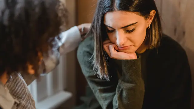 Cara Menghadapi Pengidap Bulimia