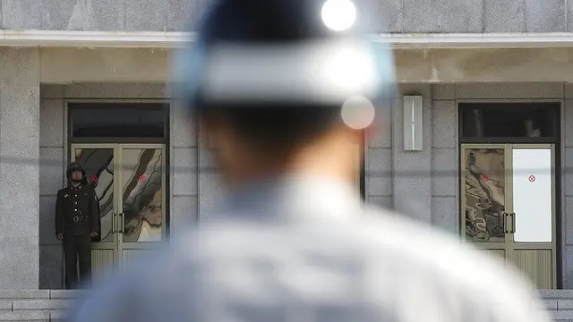 Pasukan Korut dan Korsel saling berhadap-hadapan di Panmunjom, DMZ