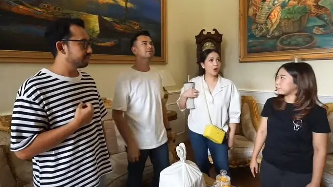 Raffi Ahmad dan Nagita Slavina ke rumah Kiky Saputri (YouTube/RANS Entertainment)