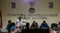 Jaringan Pendidikan Pemilih untuk Rakyat (JPPR) memberikan pemaparan terkait Analisis Partisipasi dan Kemenangan Pilkada Jakarta, di Media Centre Bawaslu, Jakarta, Sabtu (18/2). (Liputan6.com/JohanTallo)