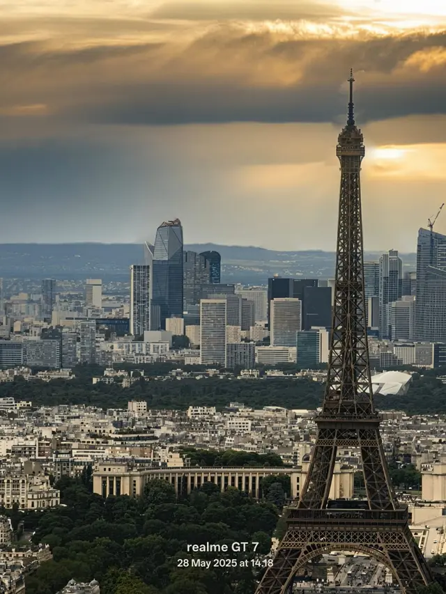 Menara Eiffel. Foto/Nurmayanti/Liputan6.com