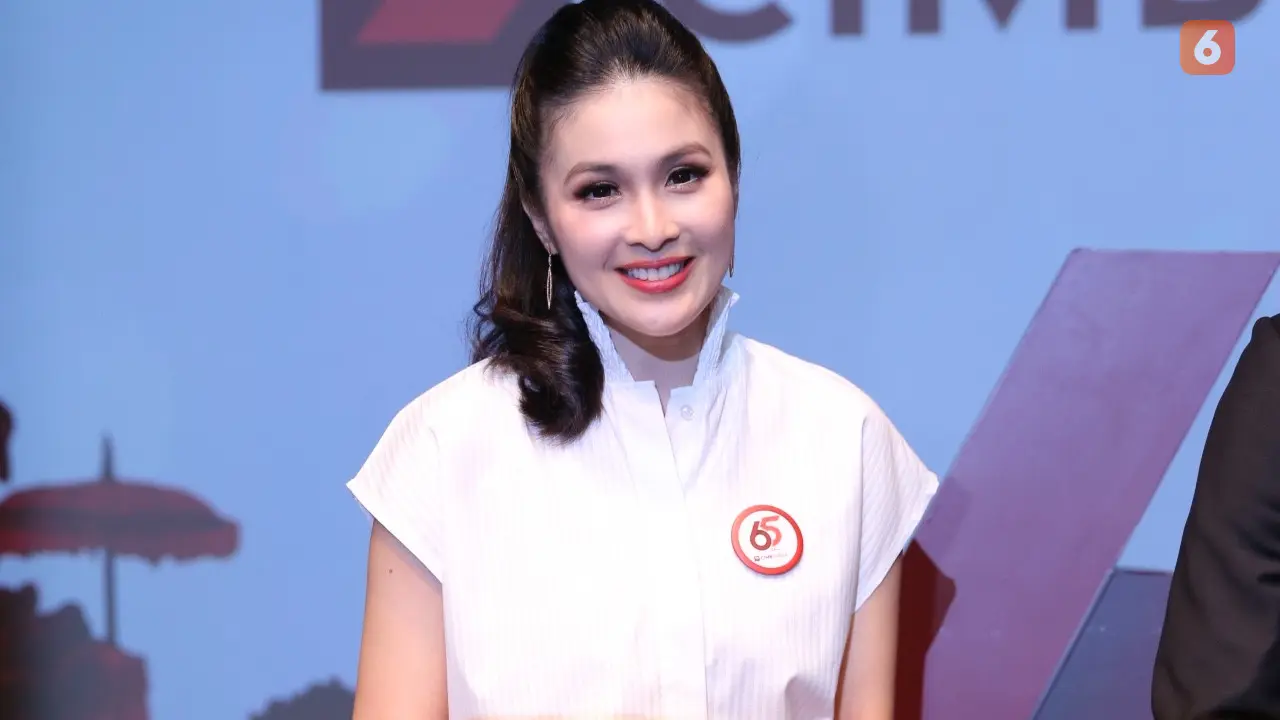 [Fimela] Sandra Dewi