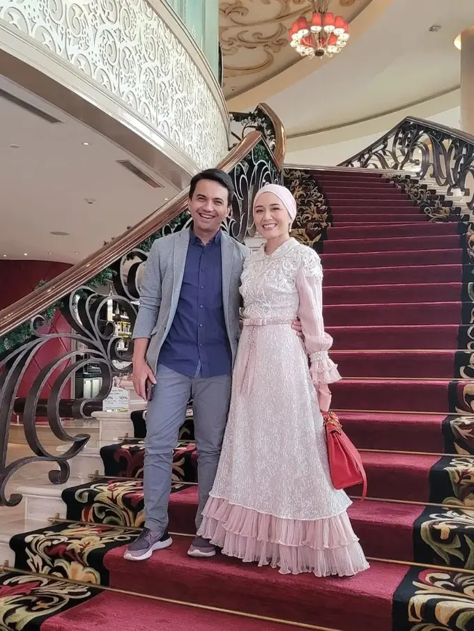 Sahrul gunawan pamer kekasih baru di media sosial