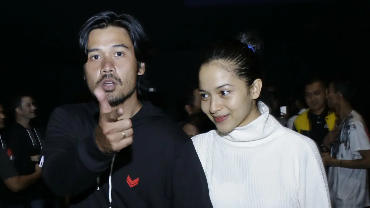[Fimela] Putri Marino dan Chicco Jerikho