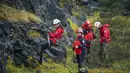 Dikelola sepenuhnya oleh para sukarelawan, Tim Penyelamat Gunung Central Beacons telah bekerja untuk menjaga keamanan masyarakat Mid dan South Wales sejak 1963. (Ben Birchall/PA via AP)