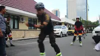 Polisi Bersepatu Roda Siaga Urai Macet Tahun Baru di Kota Ini