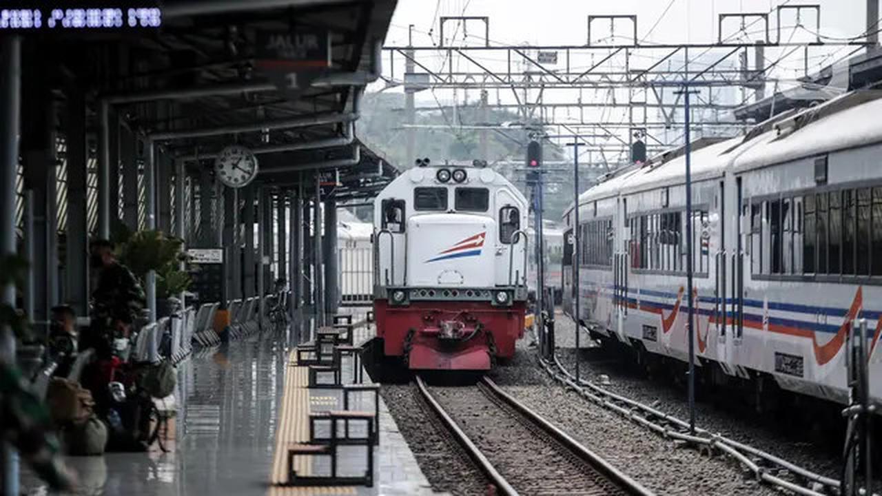 10 Kereta Api dari Gambir Bakal Berhenti di Stasiun Jatinegara Saat Pesta Rakyat, Ini Alasannya