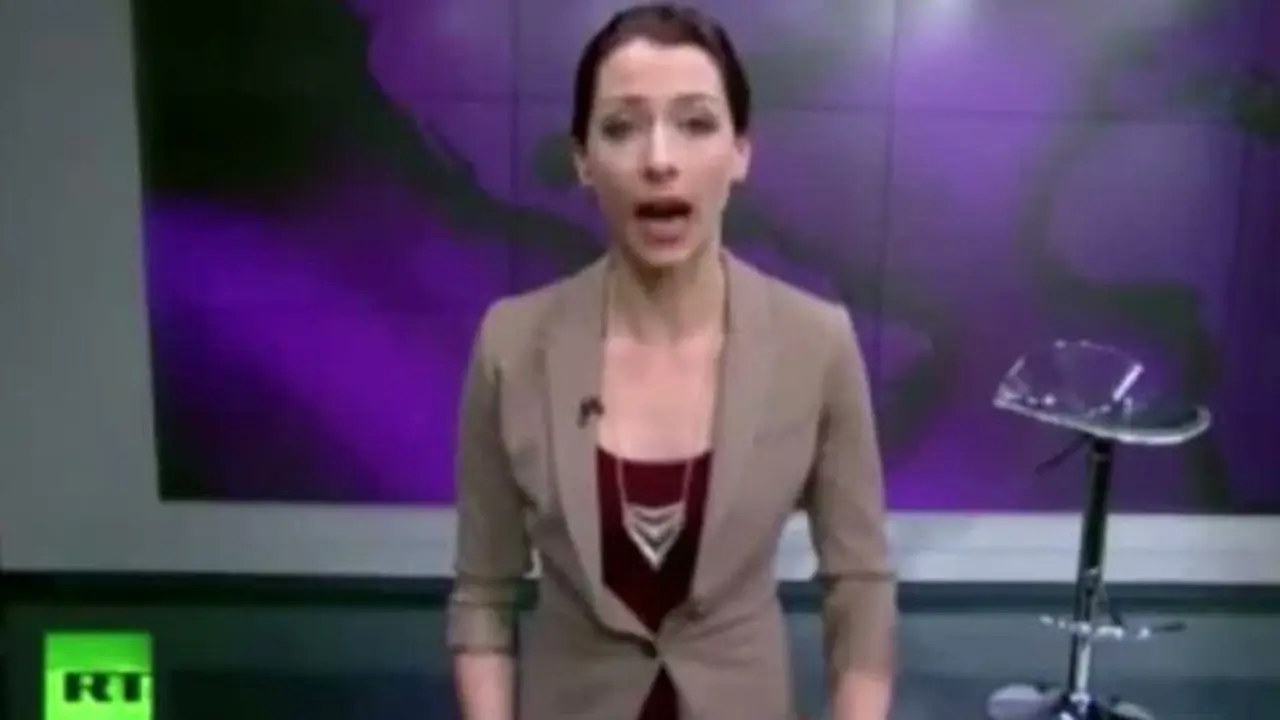 Kritik Kebijakan Putin, Presenter TV Cantik Rusia Dikirim ke ` Medan Perang` 