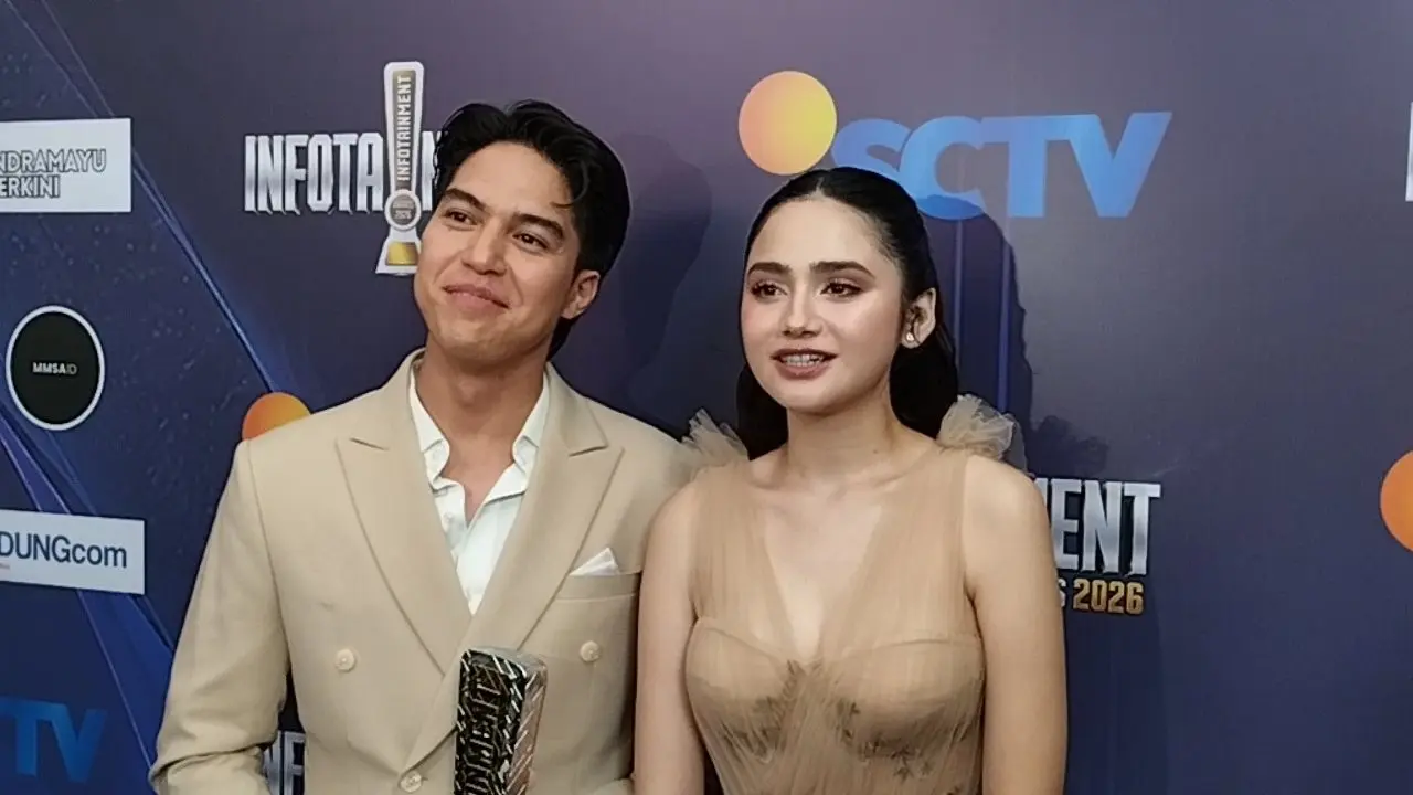Raih Wedding of the Year Infotainment Awards, El Rumi dan Syifa Hadju Kenang Kemenangan Best Couple