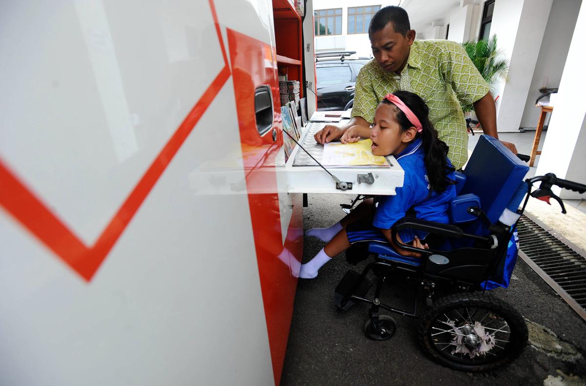 Penyandang difabel tingkatkan minat baca lewat perpustakaan keliling