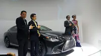 All New Lexus LS 500, Bikin Grilnya Saja 5 Bulan