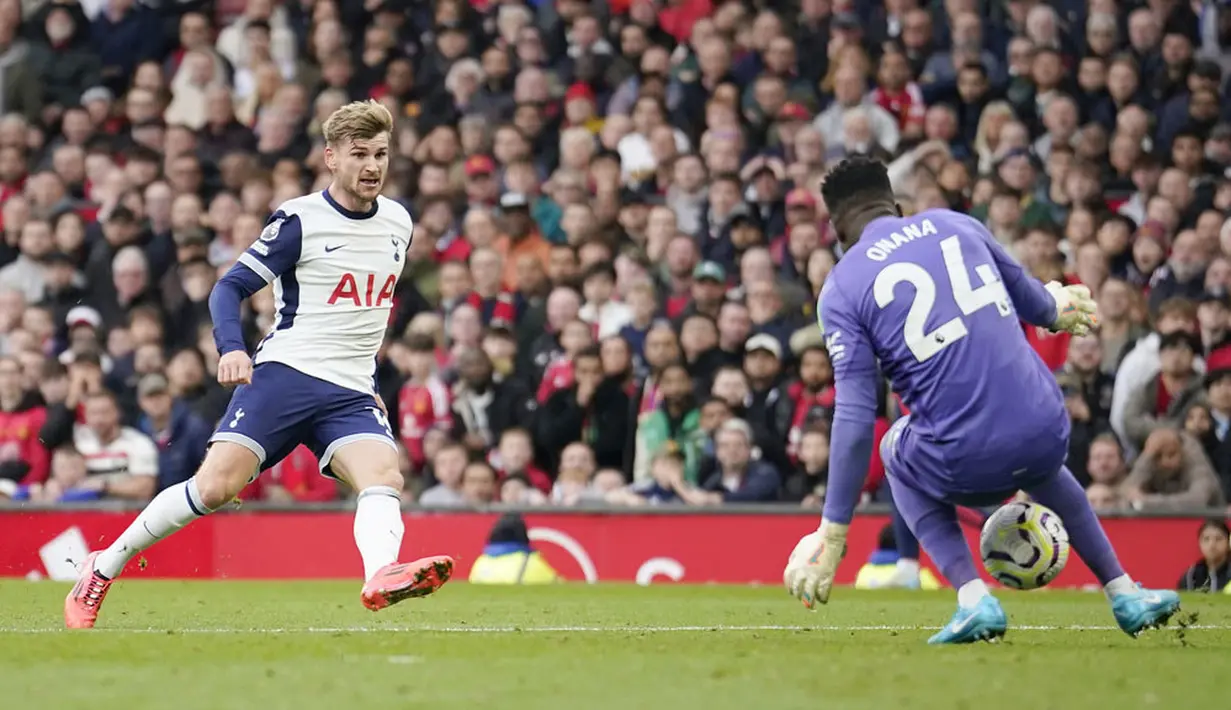 Gol-gol Tottenham dihasilkan Brennan Johnson, Dejan Kulusevski, dan Dominic Solanke. (AP Photo/Dave Thompson)
