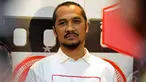 Polda Sulawesi Selatan dan Barat (Sulselbar) menetapkan Ketua Komisi Pemberantasan Korupsi (KPK) Abraham Samad sebagai tersangka kasus dugaan pemalsuan dokumen.