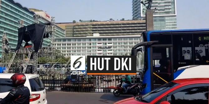 VIDEO: Ada Panggung HUT DKI, Kawasan Thamrin Macet