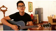 Namun semua perkataan Kaesang sepertinya mengandung majas ironi, yaitu majas yang berbanding terbalik dengan kenyataan asli.