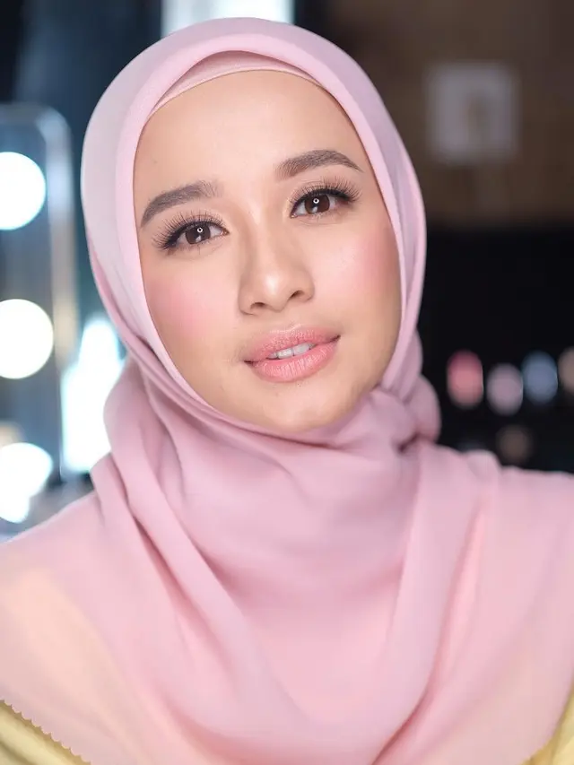 [Fimela] Laudya Cynthia Bella