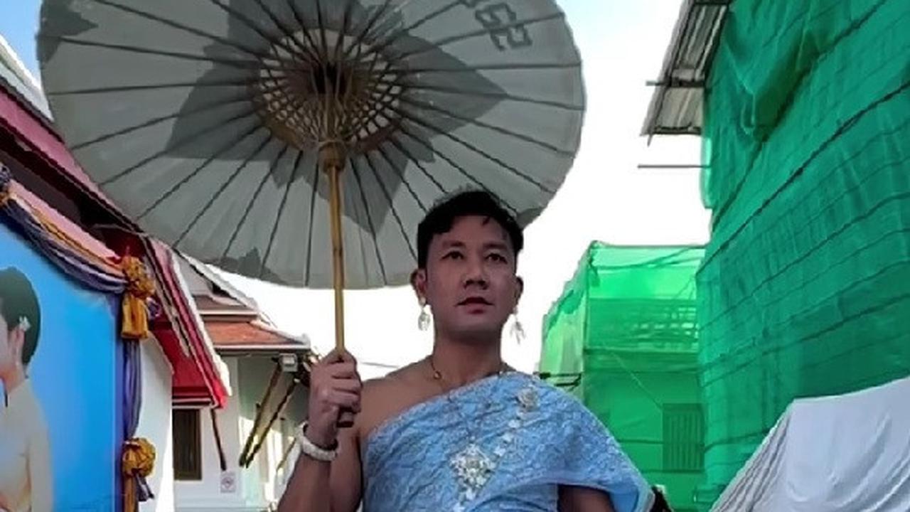 Potret Denny Sumargo Pakai Baju Tradisional Wanita Thailand Ini Langsung Jadi Sorotan dan Bikin Heboh Netizen