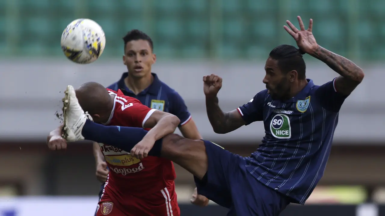 Perseru Badak Lampung vs Persela Lamongan