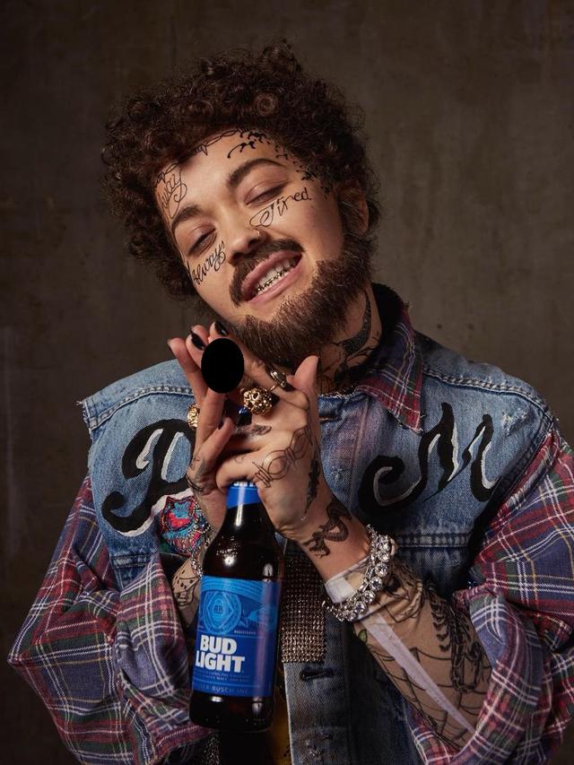 Rita Ora berdandan sebagai Post Malone untuk Halloween 2018 (Instagram/ ritaora)