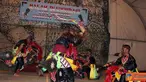 Citizen6, Lebanon: Penampilan kuda lumping yang dimainkan oleh prajurit Indobatt. (Pengirim: badarudin Bakri Badar)