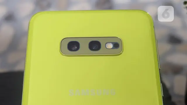 Samsung Galaxy S10e. Liputan6.com/Andina Librianty