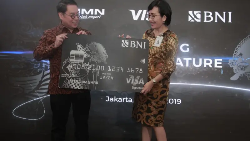 PT Bank Negara Indonesia (Persero) Tbk (BNI) bersama dengan PT VISA Worldwide Indonesia meluncurkan kartu kredit BNI VISA Signature. Liputan6.com/Maulandy