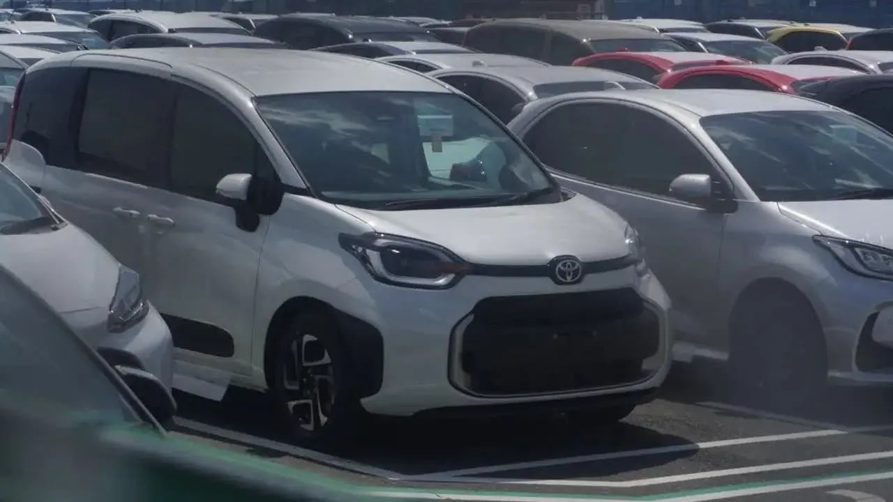 All New Toyota Sienta di Jepang