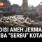 Ratusan pejalan kaki di kota Nuremberg, Jerman, harus memberi jalan bagi sekitar 600 ekor domba yang digiring melintasi pusat kota pada Minggu 16/11).