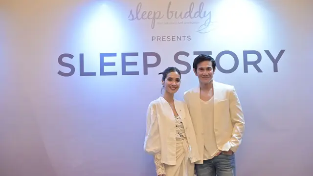 Vino G Bastian dan Marsha Timothy selalu menyempatkan diri menciptakan waktu berkualitas dengan pillow talk.