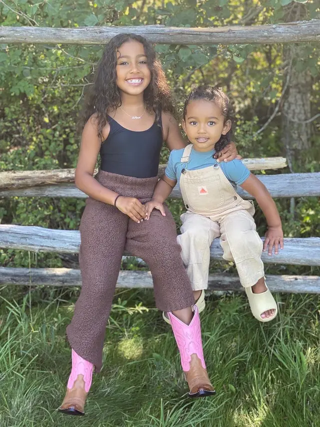 North West dan Chicago West (Instagram/ kimkardashian)