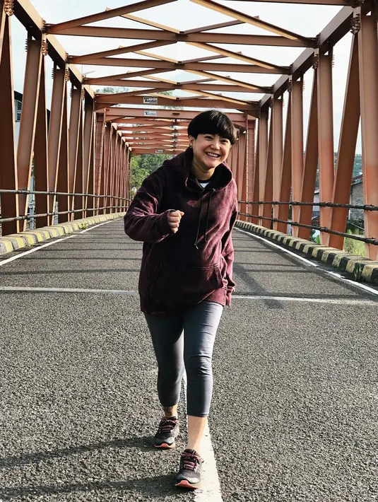 (Instagram/popsovia)