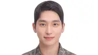 Potret THE BOYZ Sambut Sangyeon Pulang Wajib Militer