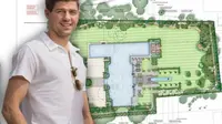 Steven Gerrard bersama denah rumah baru yang akan dibangunnya (Daily Mirror)