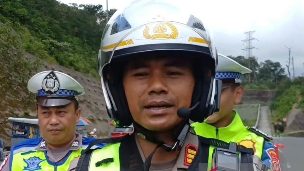 Volume Kendaraan Melonjak, Polres Cianjur Berlakukan Sistem Satu Arah Puncak H+2 Lebaran