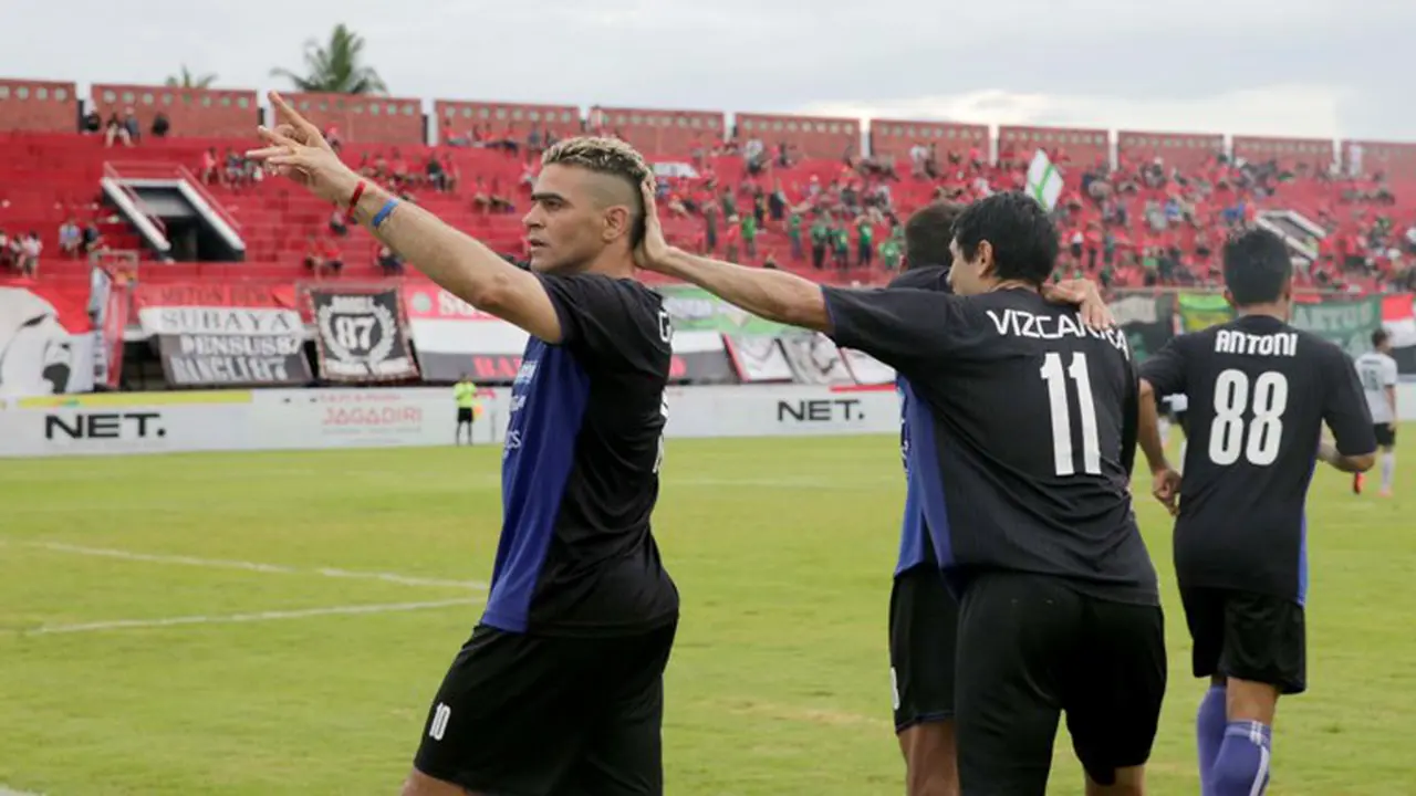 Cristian Gonzales