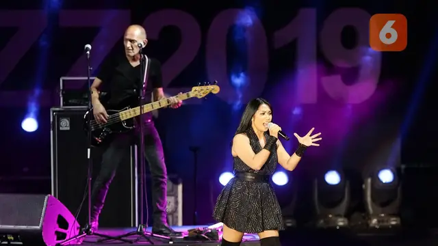 [Fimela] Anggun C Sasmi -Prambanan Jazz 2019