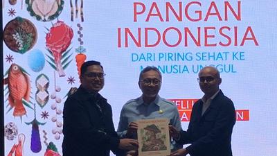 Menko Zulkifli Hasan Luncurkan Buku Pangan Indonesia, Ditulis Bareng Dirgayuza