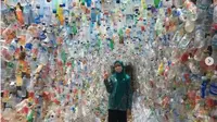 Museum dari Sampah Plastik Ingatkan Besarnya Masalah Lingkungan di Indonesia. (dok.Instagram @ecoton.id/https://www.instagram.com/p/CT1UyXIlWM0/Henry)