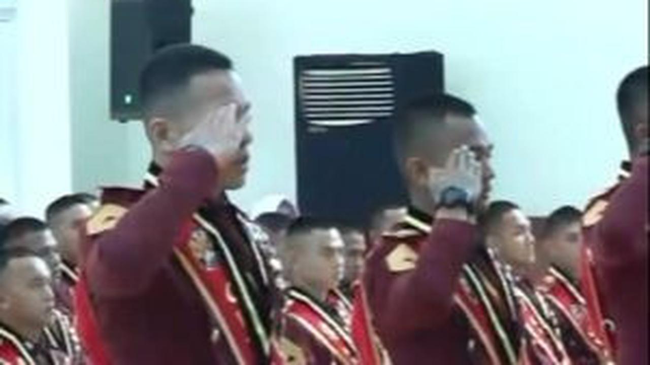 Selama menjalani pendidikan di Akademi Kepolisian sekitar 4 tahun, Theodore mengungkapkan prinsip yang dipegangnya. <br>