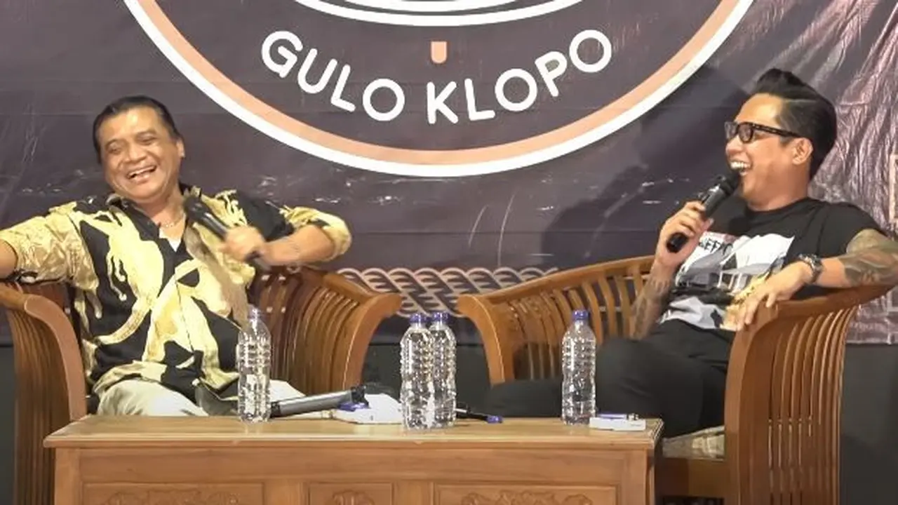 Tenar di Kalangan Milenial Berkat Acaranya, Ini 6 Potret Gofar Hilman dan Didi Kempot