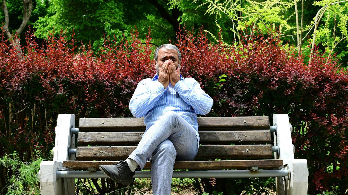 Adab Bersin, Menguap, dan Batuk Menurut Islam: Lengkap dengan Doanya